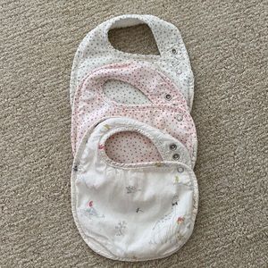 Pehr set of 3 bibs never worn